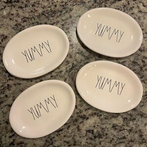 RAE DUNN YUMMY Oval Plates - Set of Four!  Discontinued and hard to find.